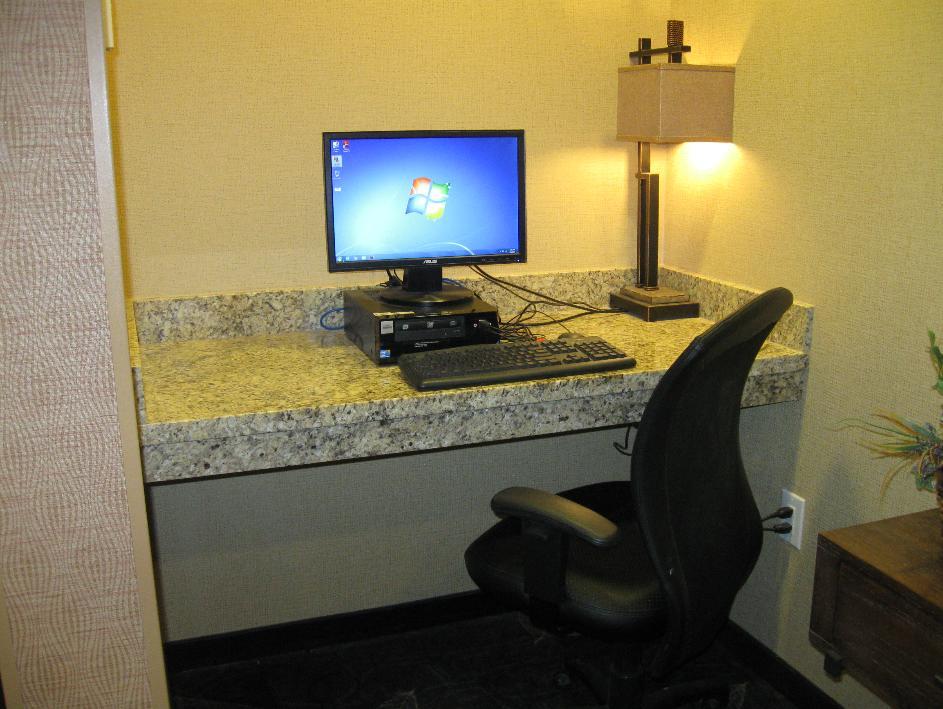 Little Missouri Inn & Suites Watford City ภายนอก รูปภาพ
