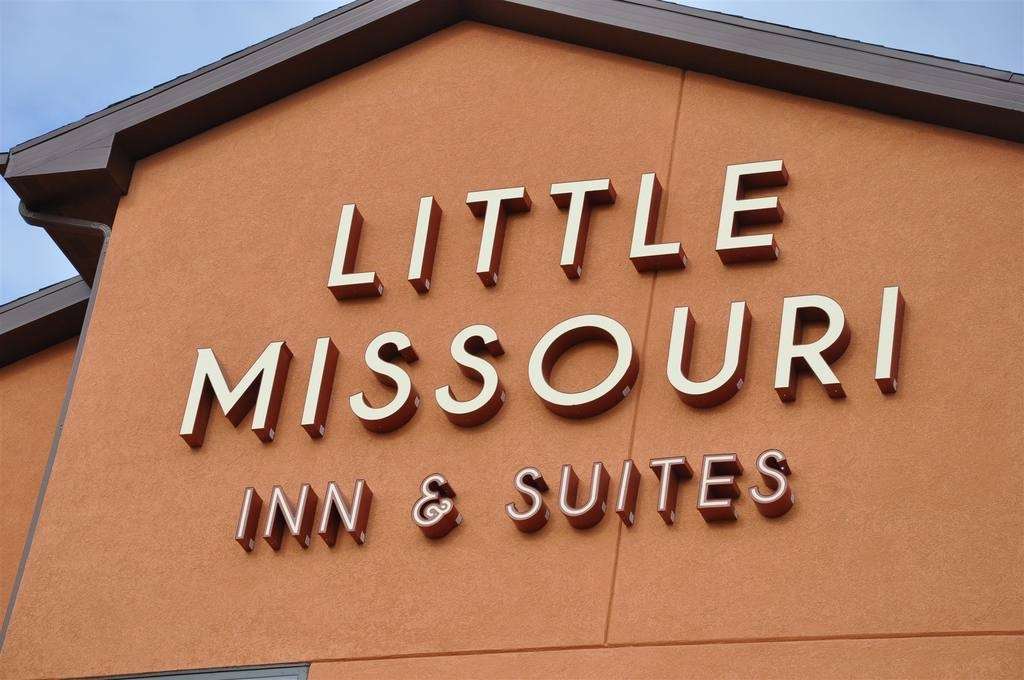 Little Missouri Inn & Suites Watford City ภายนอก รูปภาพ