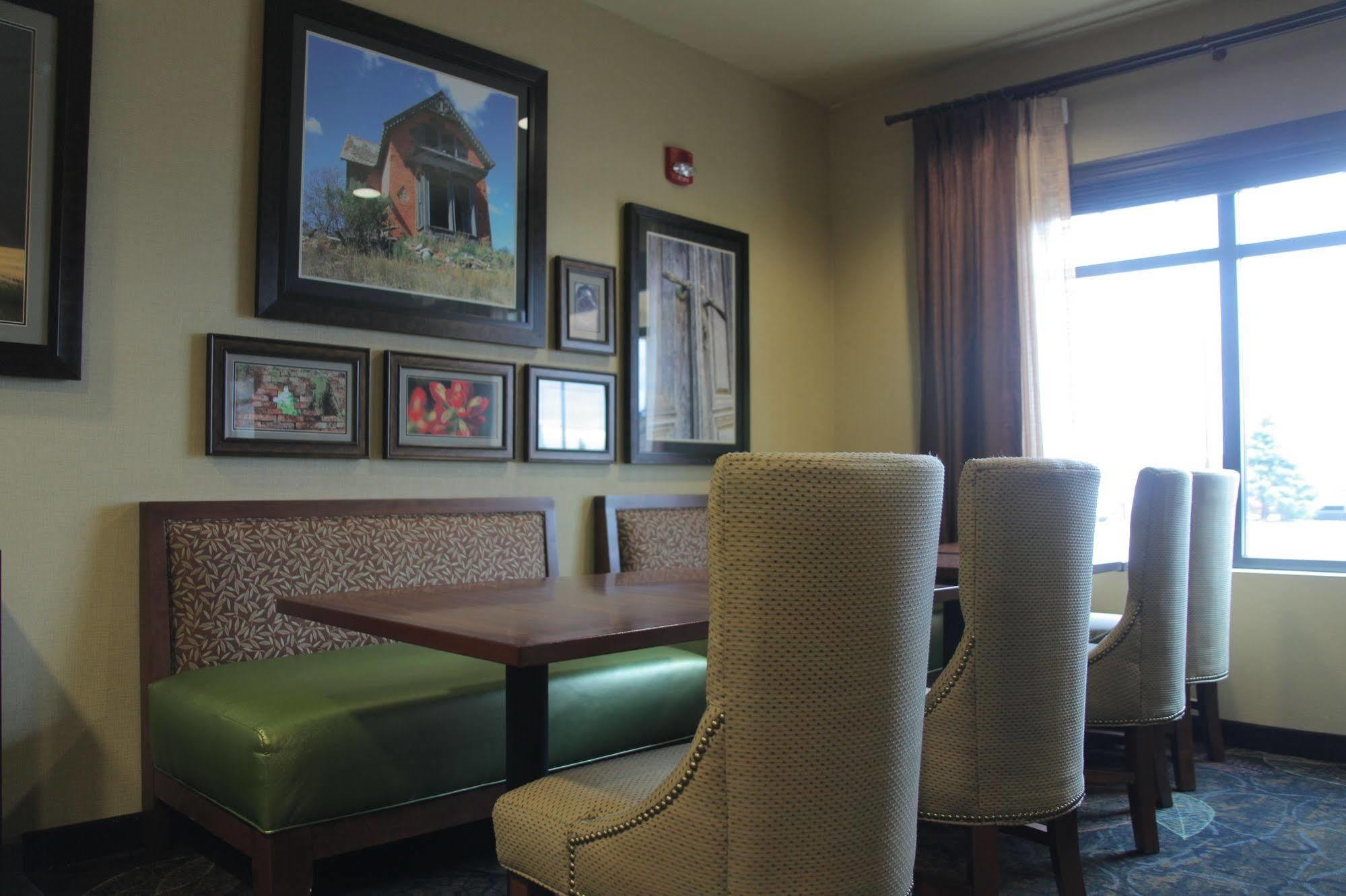 Little Missouri Inn & Suites Watford City ภายนอก รูปภาพ