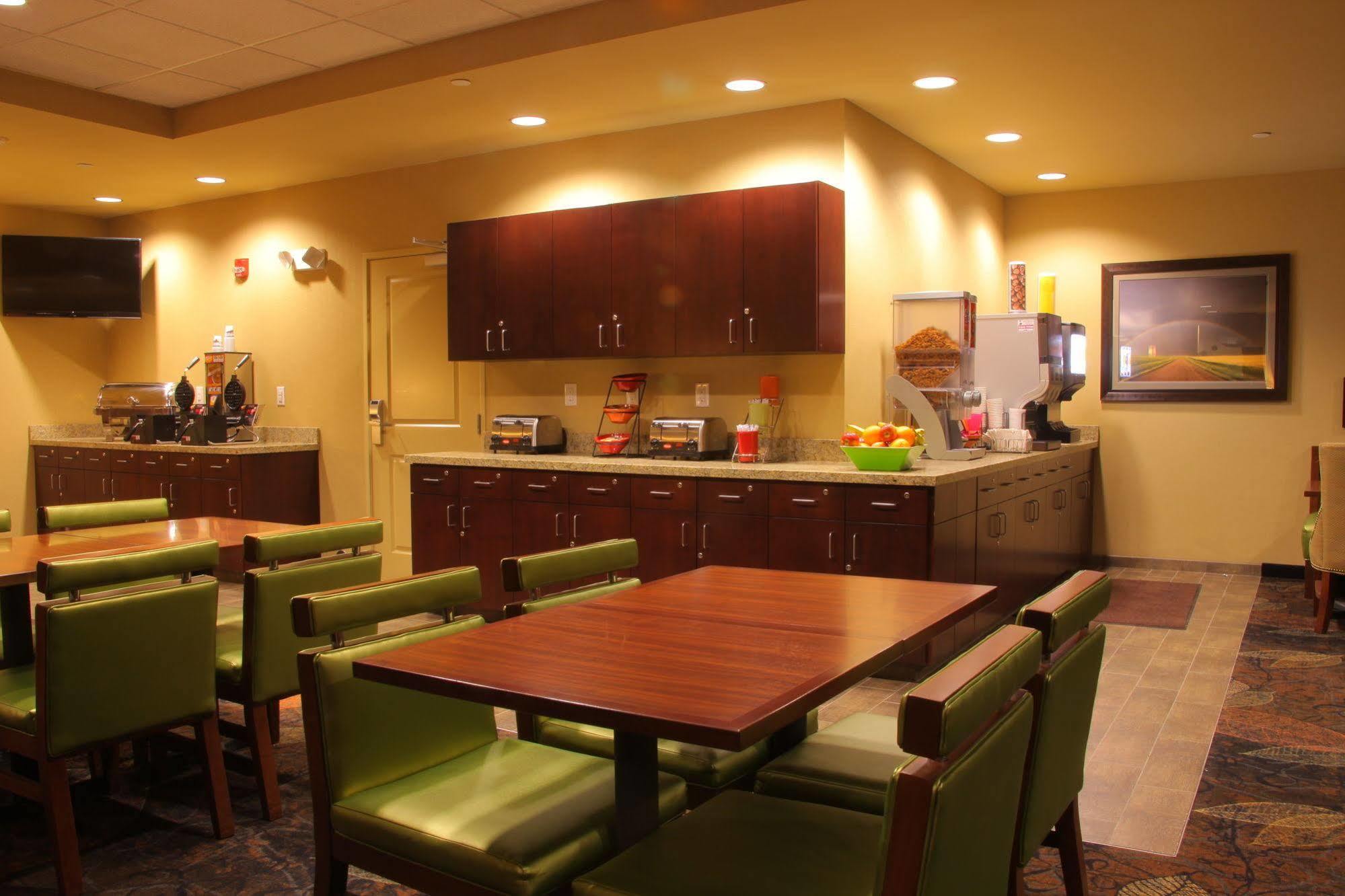 Little Missouri Inn & Suites Watford City ภายนอก รูปภาพ